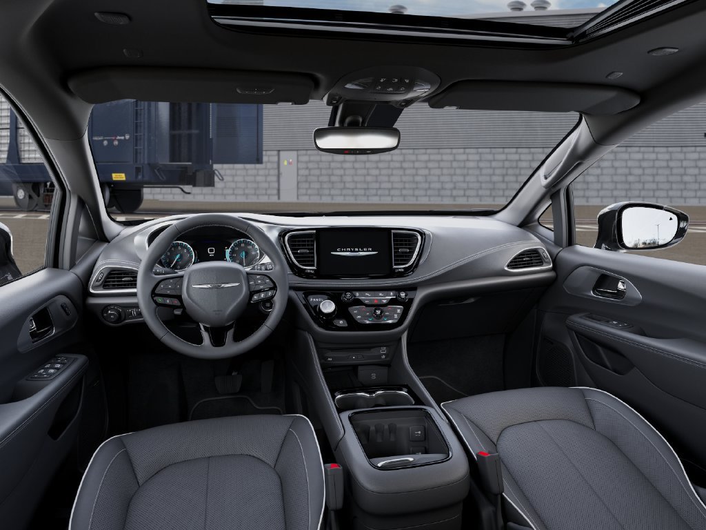New 2026 Chrysler Pacifica Limited w/ Uconnect Theater Family Group FWD image 15