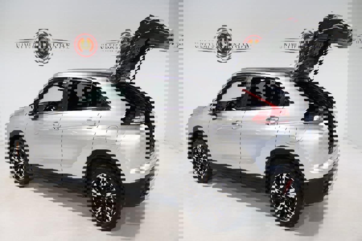 Used 2025 Mitsubishi Eclipse Cross SE image 23