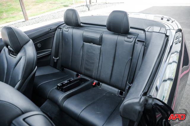 Used 2015 BMW M4 Convertible image 70