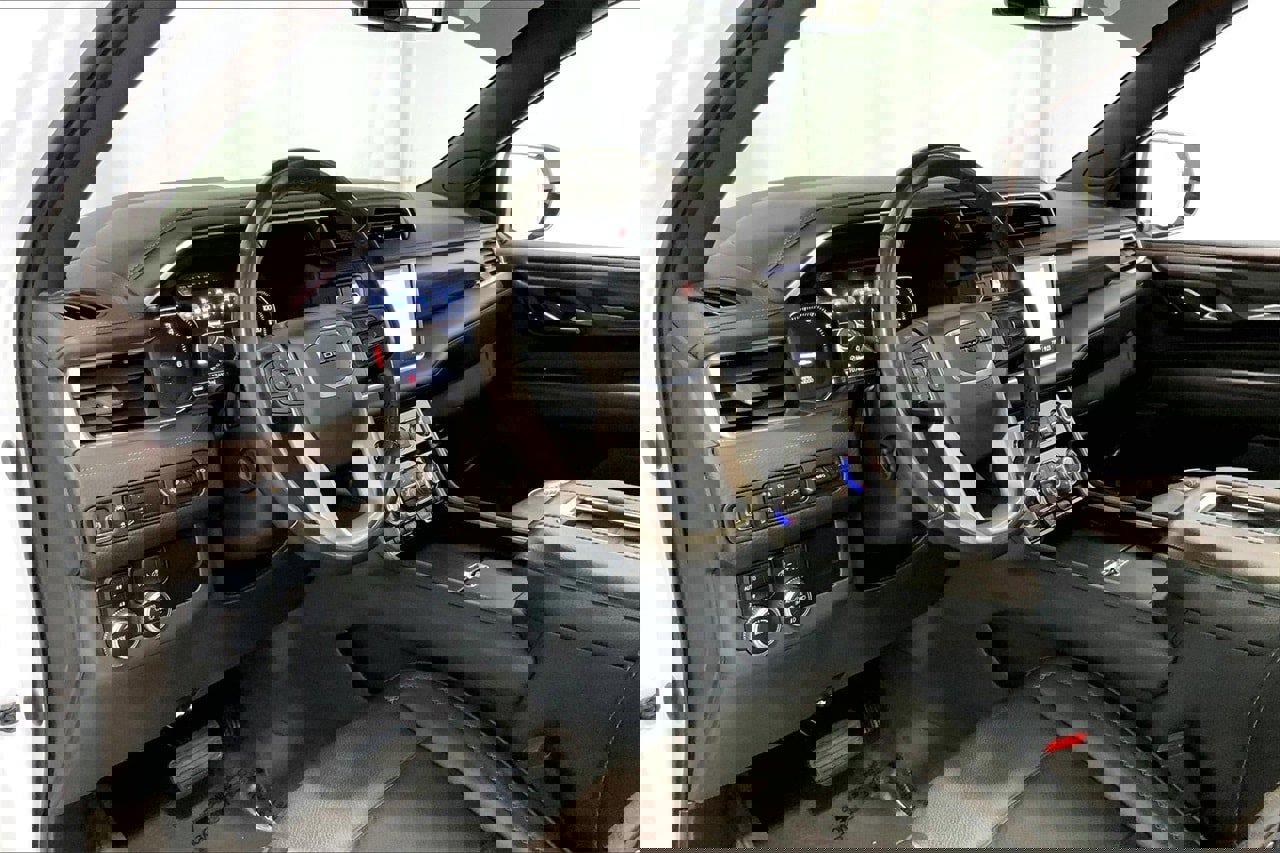 Used 2021 GMC Yukon Denali image 14