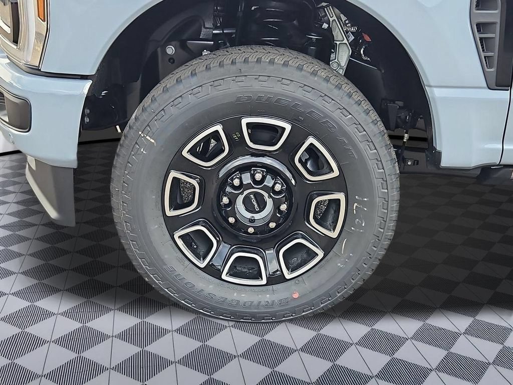 New 2026 Ford F250 Platinum AWD/4WD image 36
