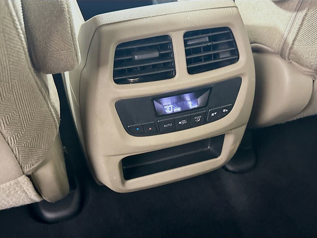 Used 2021 Honda Pilot EX image 23