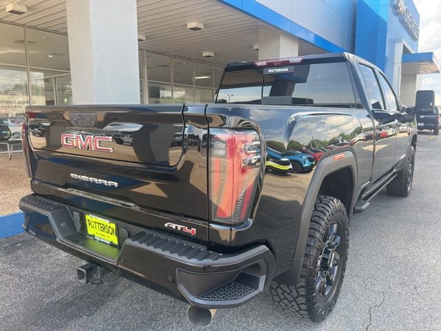 Used 2025 GMC Sierra 3500 AT4 w/ AT4 Premium Plus Package AWD/4WD image 11