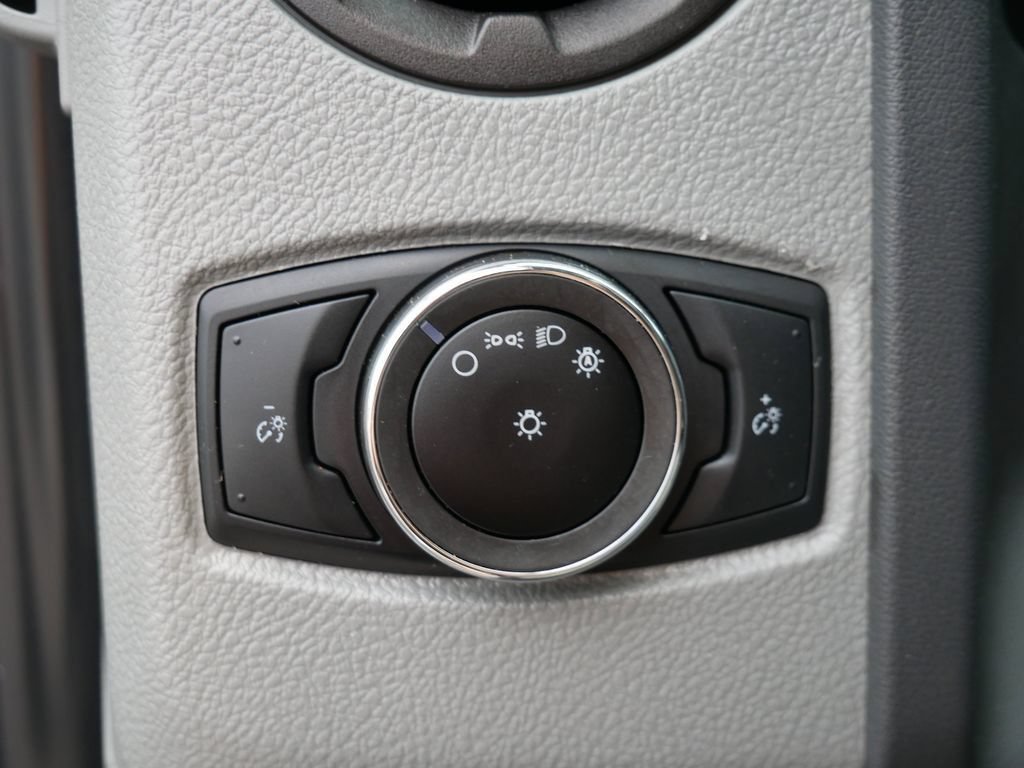 Used 2024 Ford E-450 and Econoline 450 Super Duty w/ Power Windows & Locks Group RWD image 18