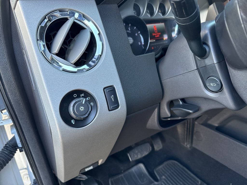 Used 2016 Ford F350 Lariat w/ Lariat Ultimate Package image 30