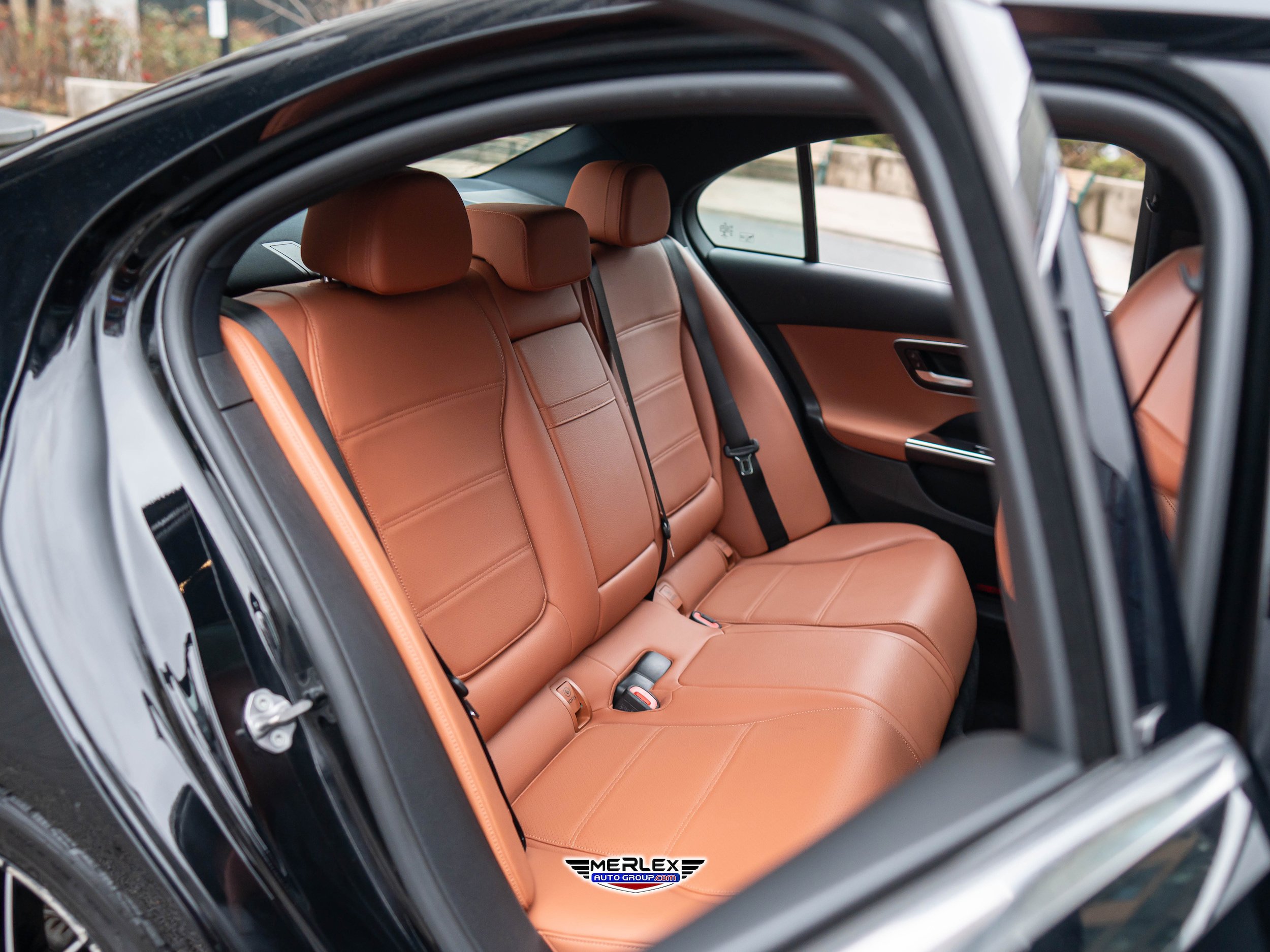 Used 2022 Mercedes-Benz C 300 Sedan w/ Exclusive Trim Package image 18