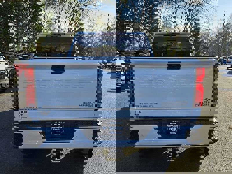 Used 2024 Chevrolet Silverado 2500 High Country w/ High Country Premium Package image 13