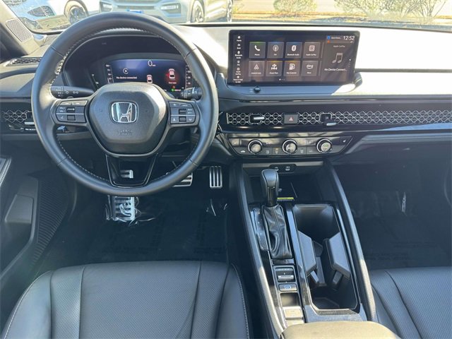 Used 2025 Honda Accord Sport image 15