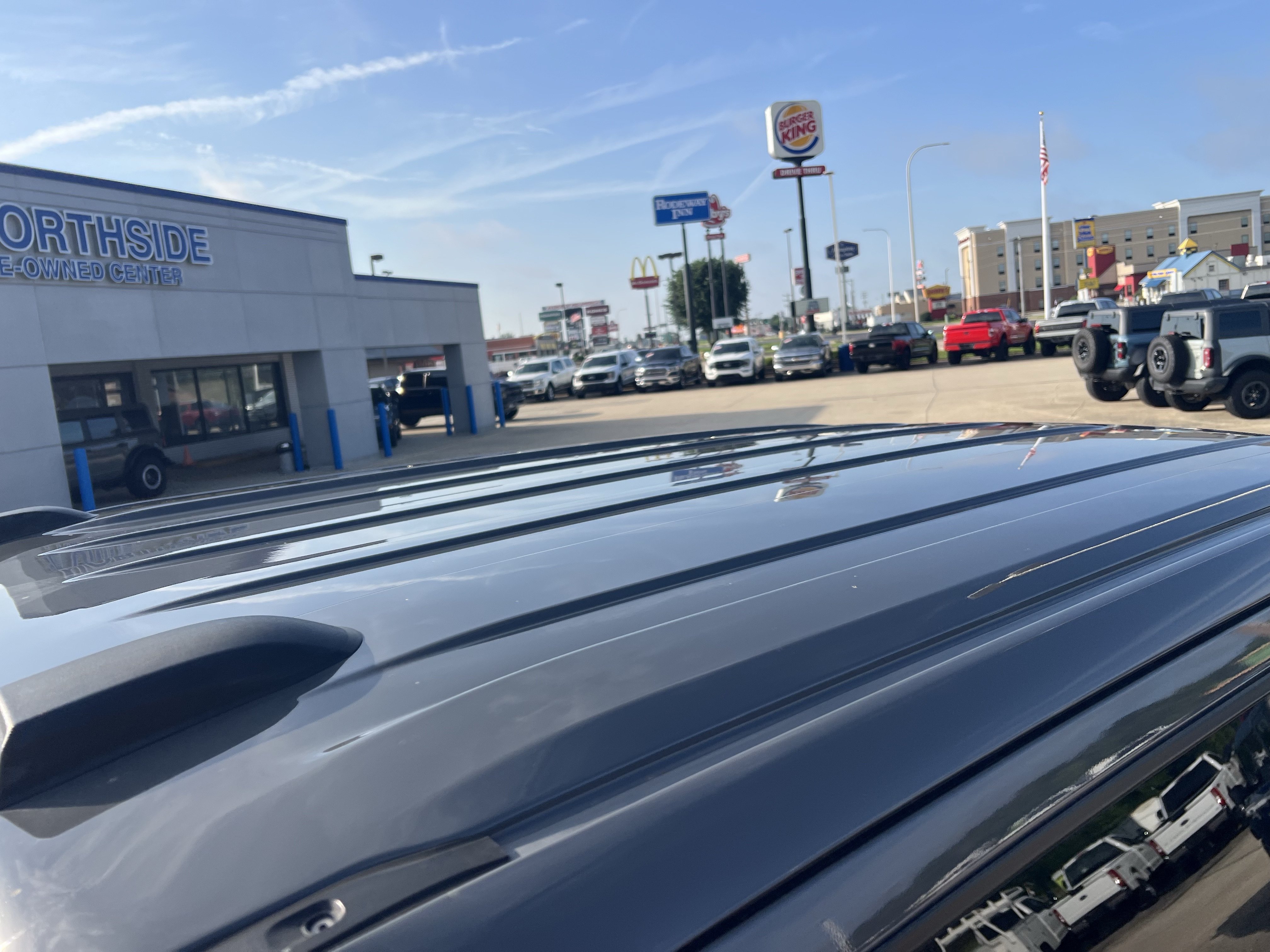 Used 2021 Ford F150 XLT w/ Equipment Group 302A High AWD/4WD image 4