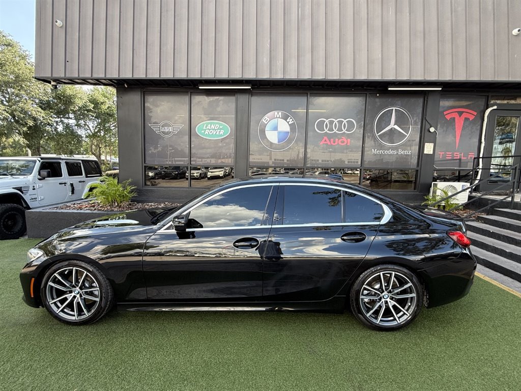 Used 2020 BMW 330i Sedan w/ Driving Assistance Package RWD image 7