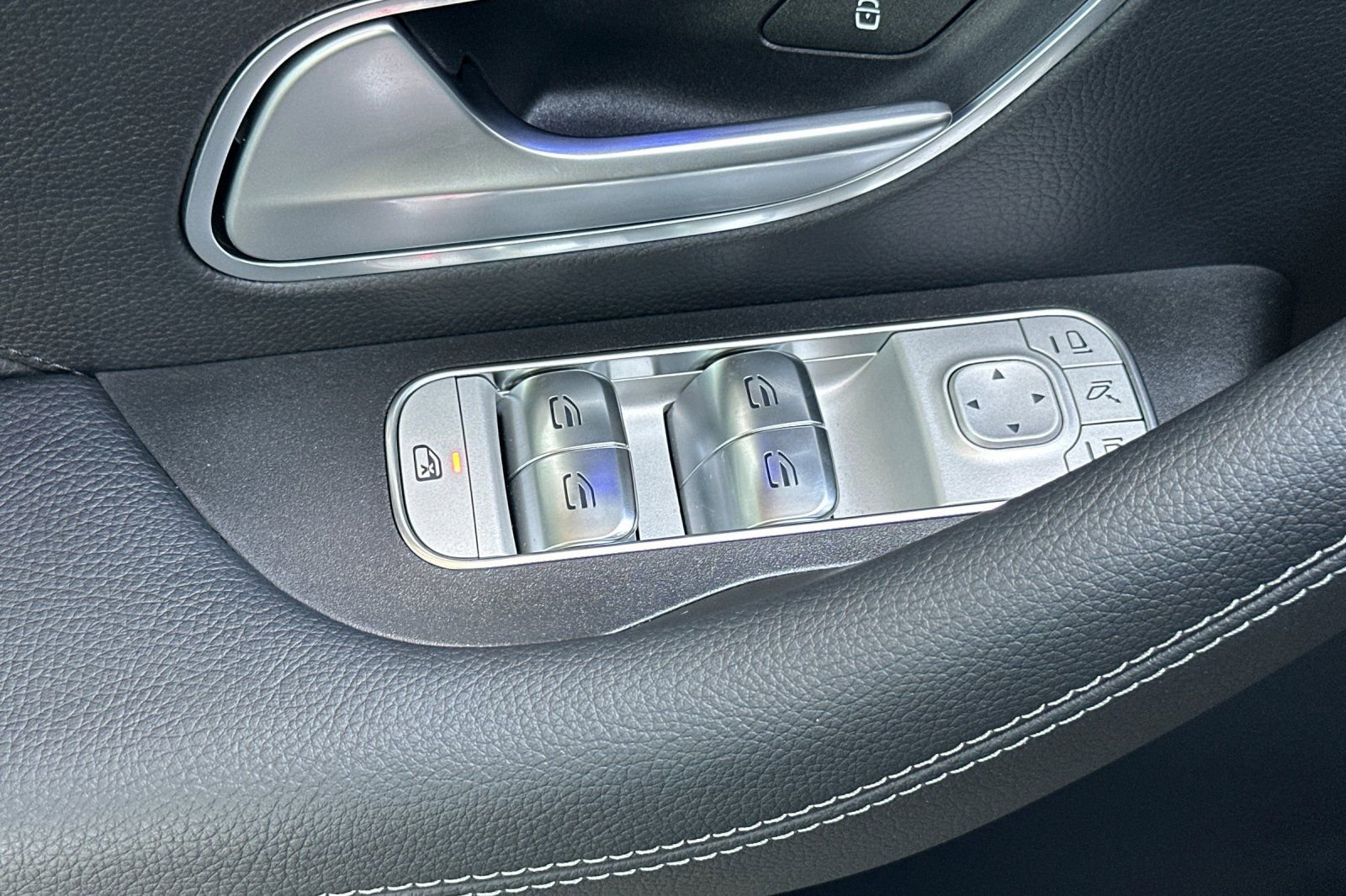 New 2025 Mercedes-Benz GLE 580 4MATIC image 23