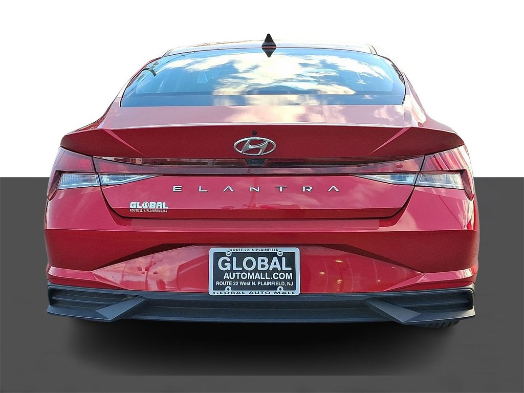Used 2022 Hyundai Elantra SEL image 6