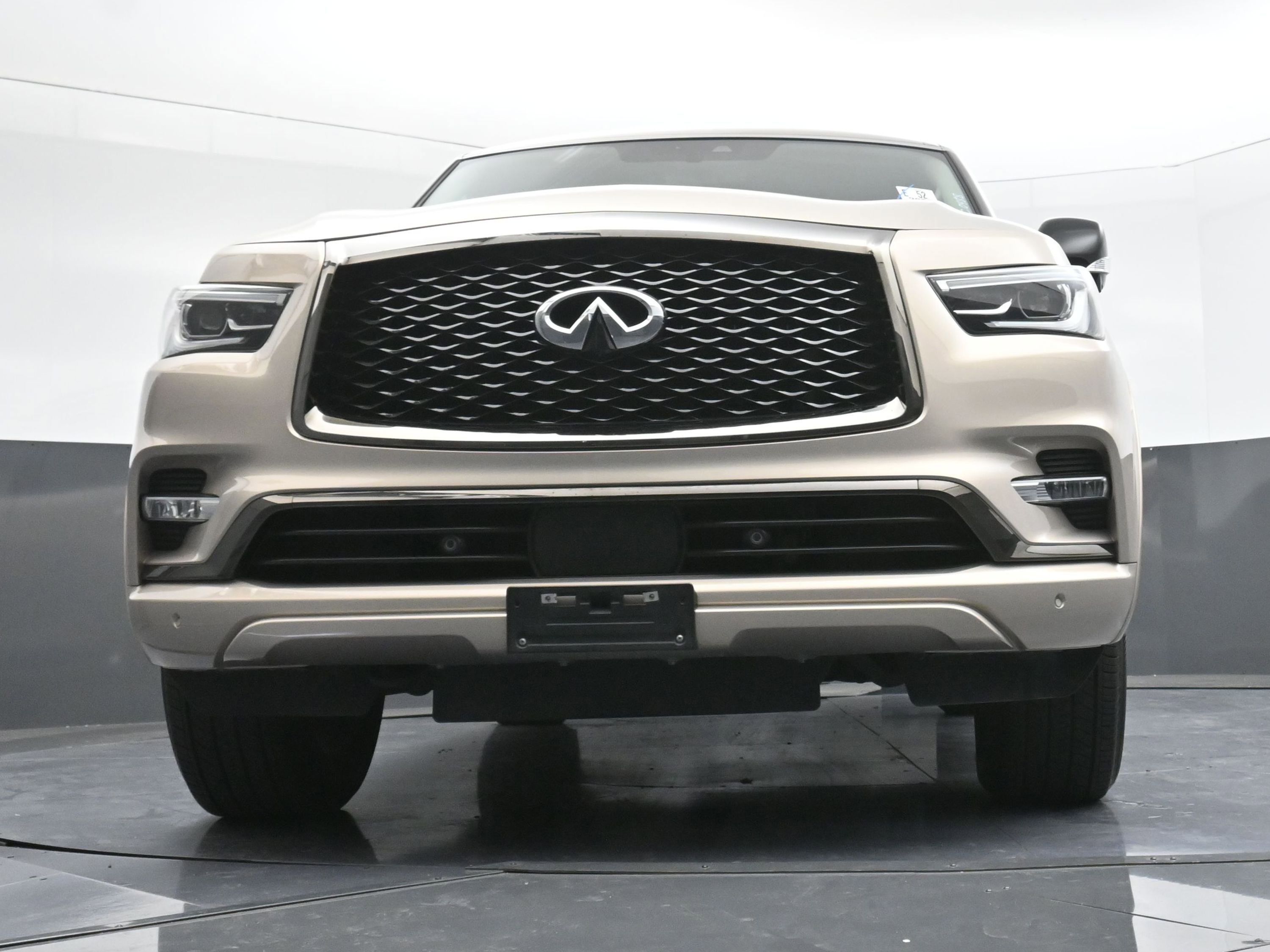 Used 2023 INFINITI QX80 Premium Select w/ All-Season Package image 31