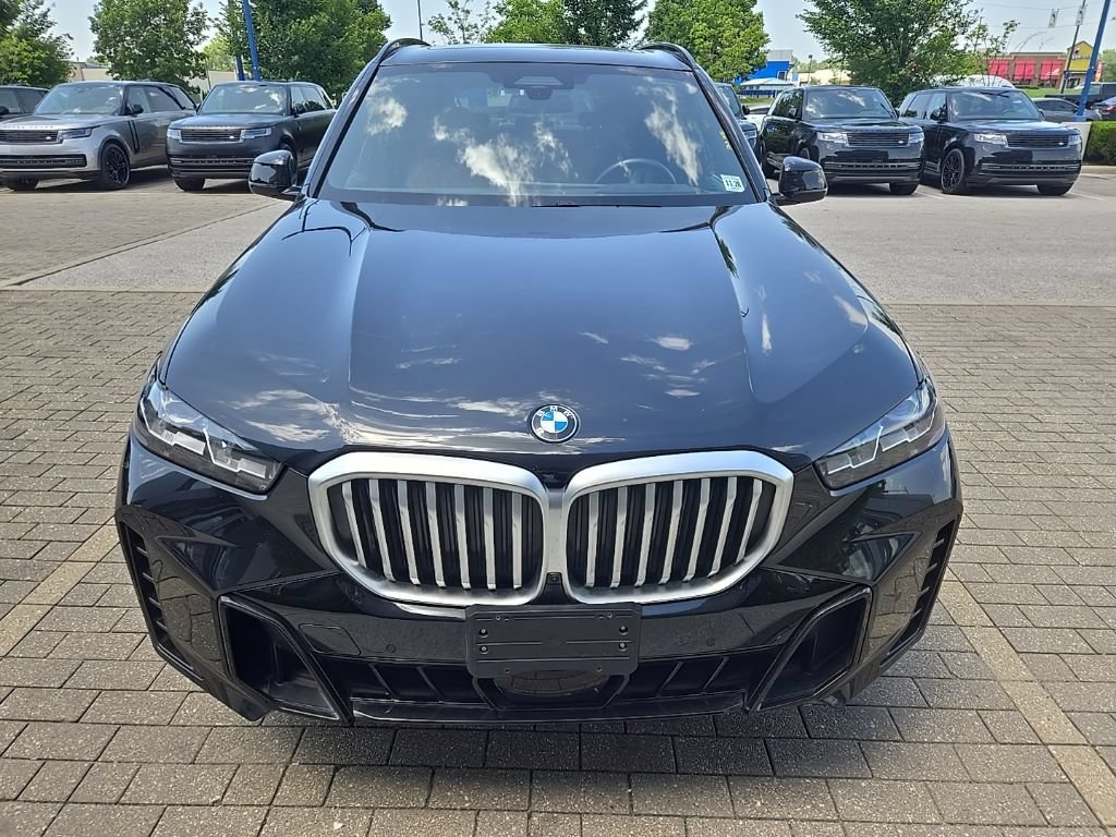 Used 2024 BMW X5 xDrive40i w/ Executive Package AWD/4WD image 2