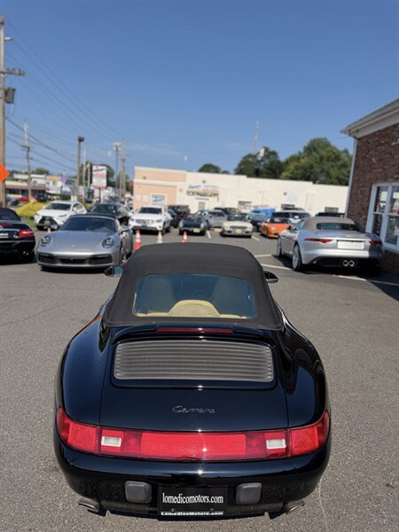 Used 1998 Porsche 911 Carrera RWD image 17