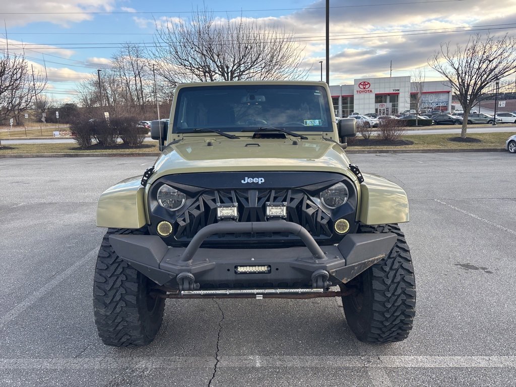 Used 2013 Jeep Wrangler Unlimited Sahara w/ Dual Top Group image 8