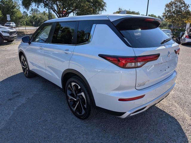Used 2024 Mitsubishi Outlander SE Black Edition FWD image 7