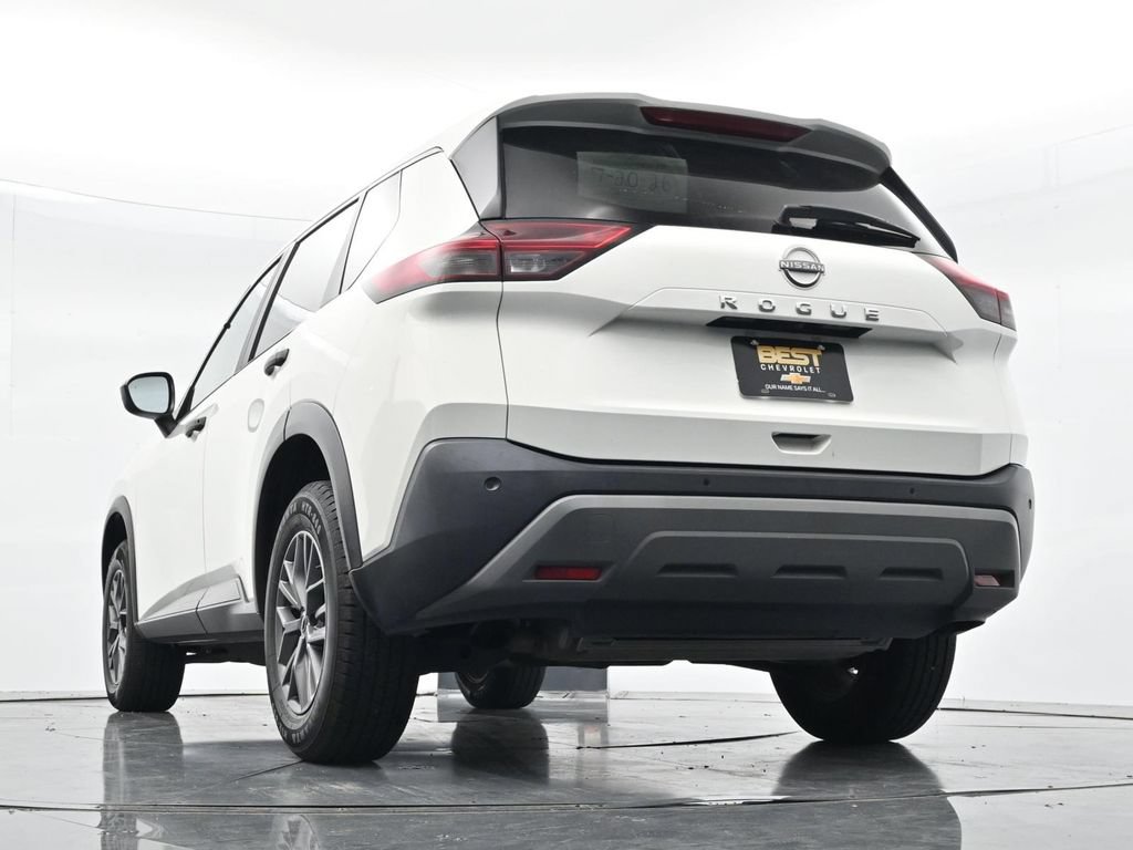 Used 2023 Nissan Rogue S FWD image 31