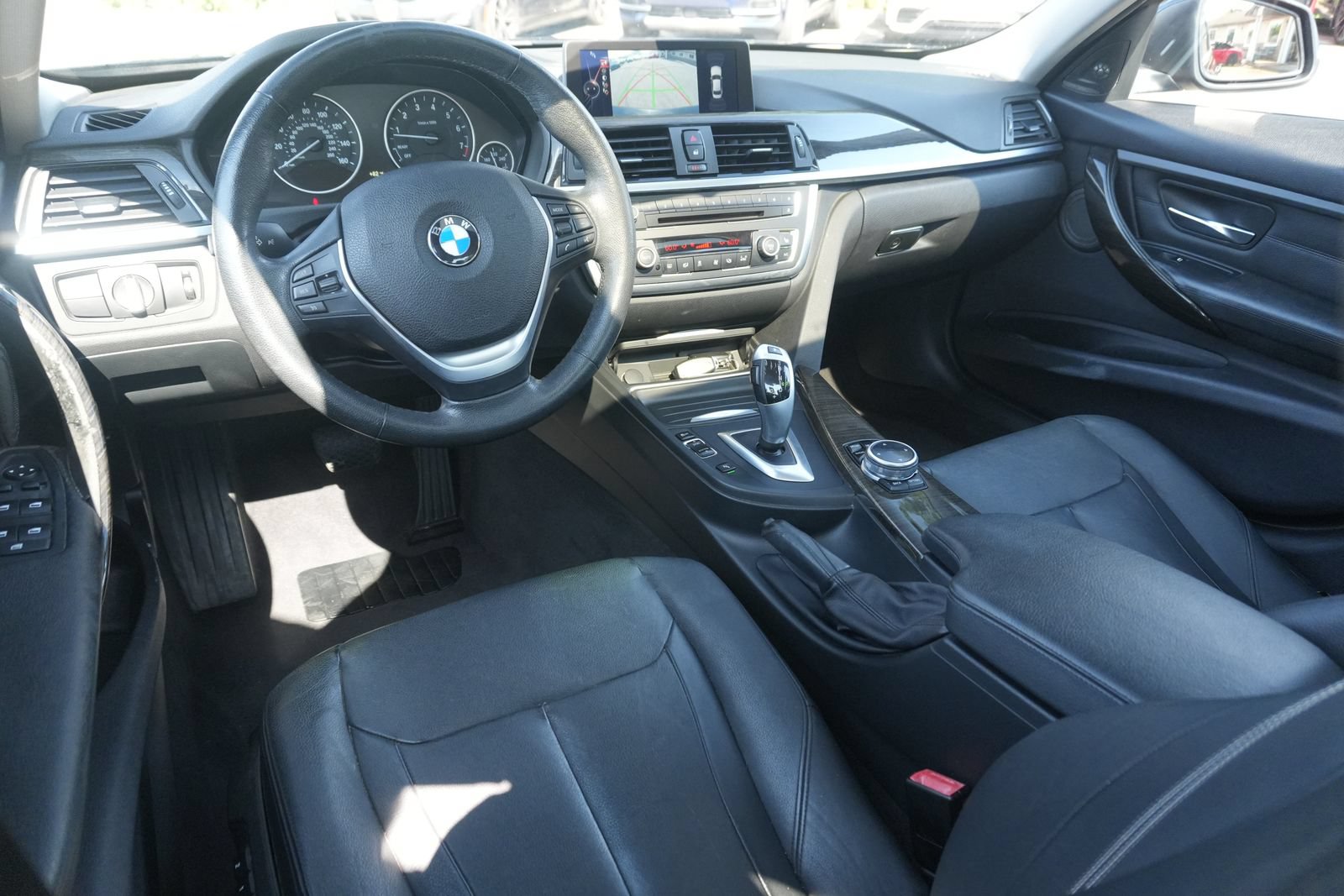 Used 2014 BMW 335i xDrive Sedan AWD/4WD image 24