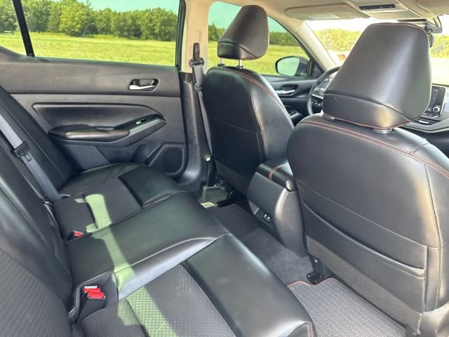 Used 2024 Nissan Altima 2.5 SR FWD image 15