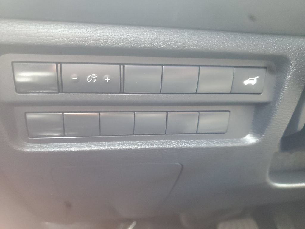 Used 2022 Mitsubishi Outlander SEL AWD/4WD image 29
