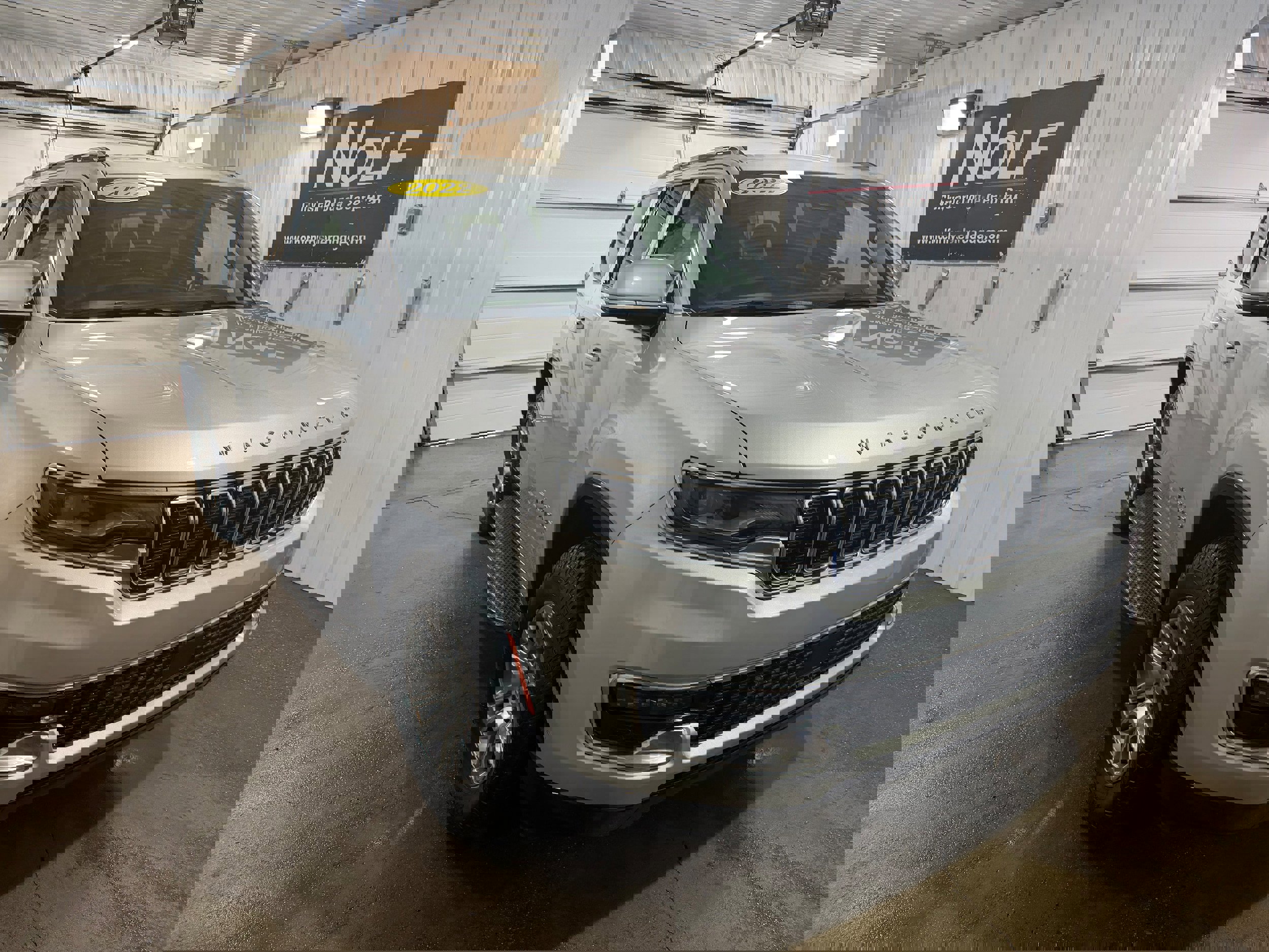 Used 2022 Jeep Wagoneer Series I video 2