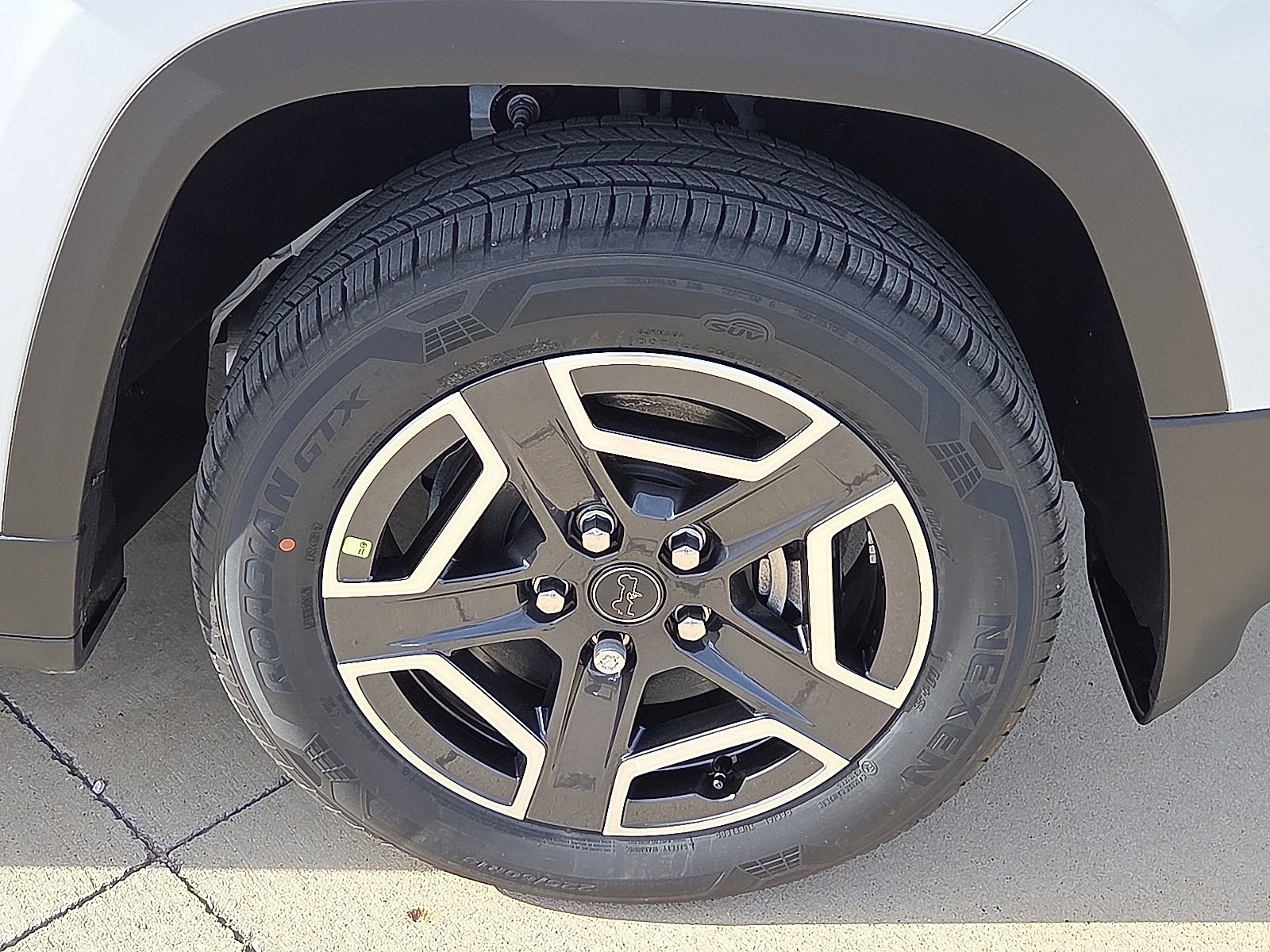 New 2026 Jeep Cherokee Limited image 7