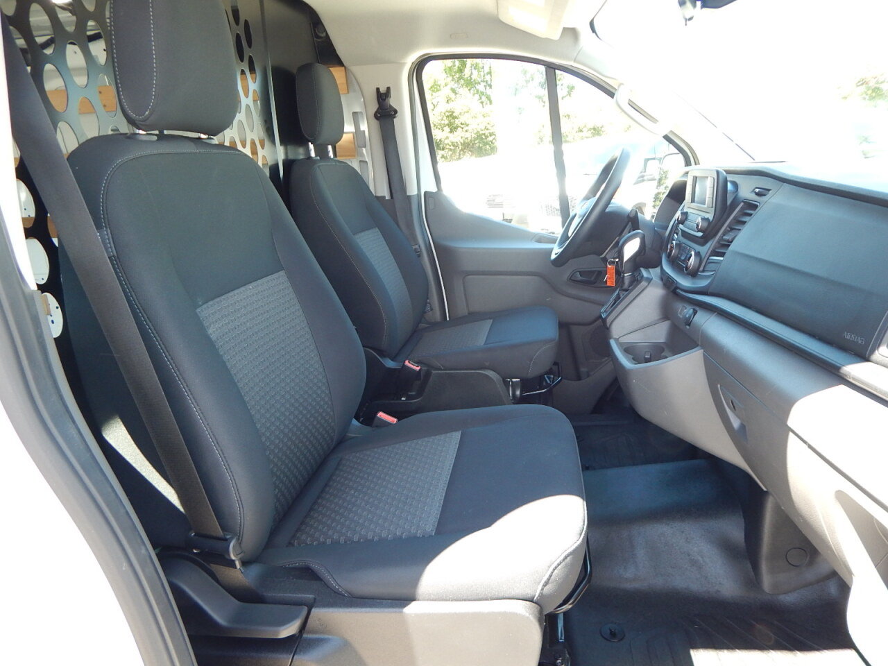 Used 2025 Ford Transit 250 Low Roof w/ Exterior Upgrade Package RWD image 21