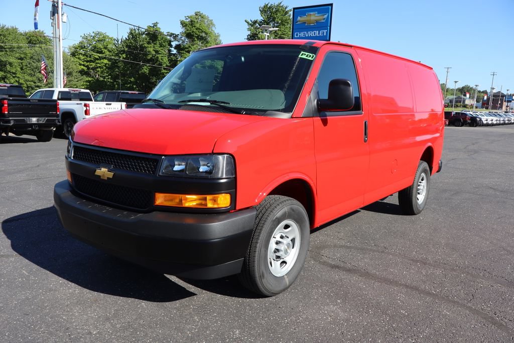 New 2026 Chevrolet Express 2500 w/ Driver Convenience Package RWD image 26