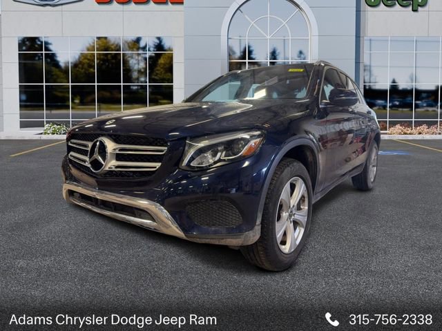 Used 2018 Mercedes-Benz GLC 300 GLC 300 w/ Premium Package image 3