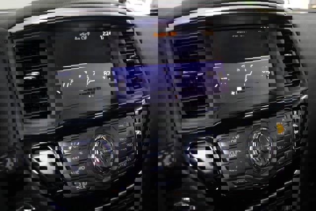 Used 2019 Nissan Pathfinder S image 12