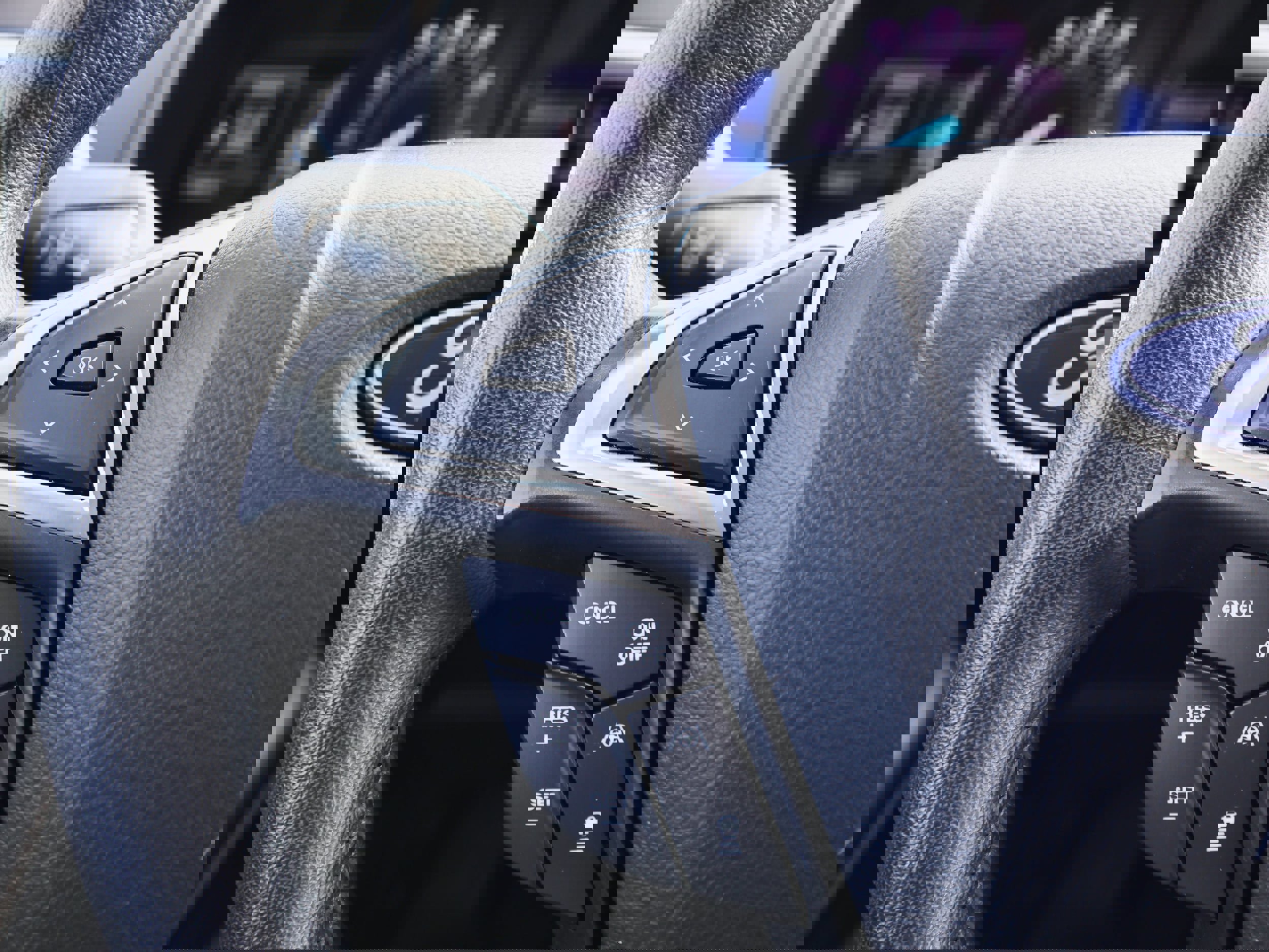 Used 2024 Ford Edge Titanium image 20