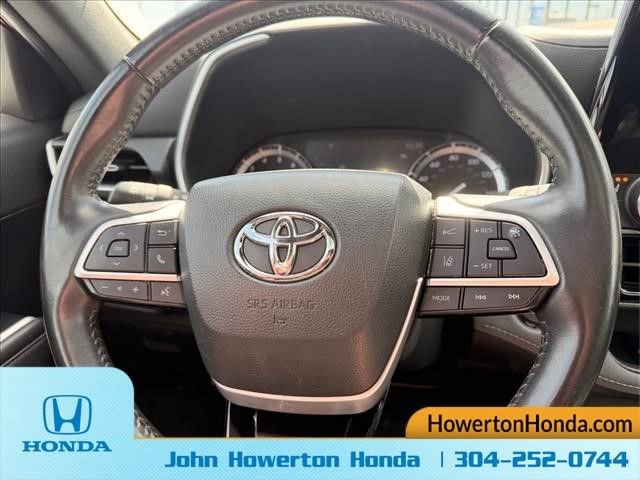 Used 2022 Toyota Highlander XSE image 20