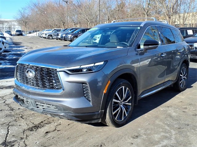 Used 2023 INFINITI QX60 Sensory w/ Cargo Package image 3