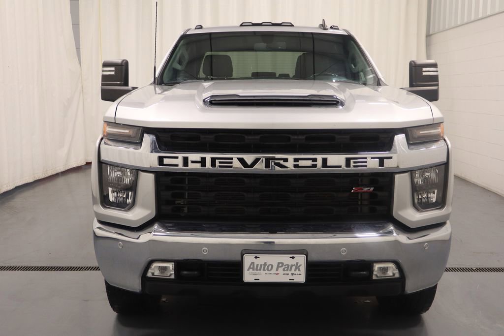 Used 2020 Chevrolet Silverado 2500 LT w/ All Star Edition AWD/4WD image 4