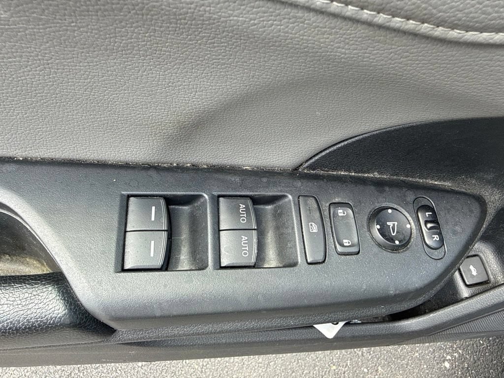 Used 2017 Honda Civic EX-L image 15