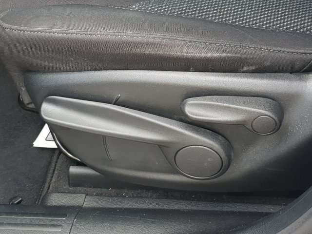 Used 2020 Jeep Cherokee Latitude FWD image 21