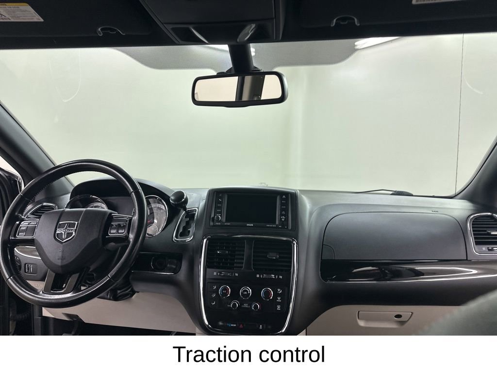 Used 2020 Dodge Grand Caravan SXT image 24