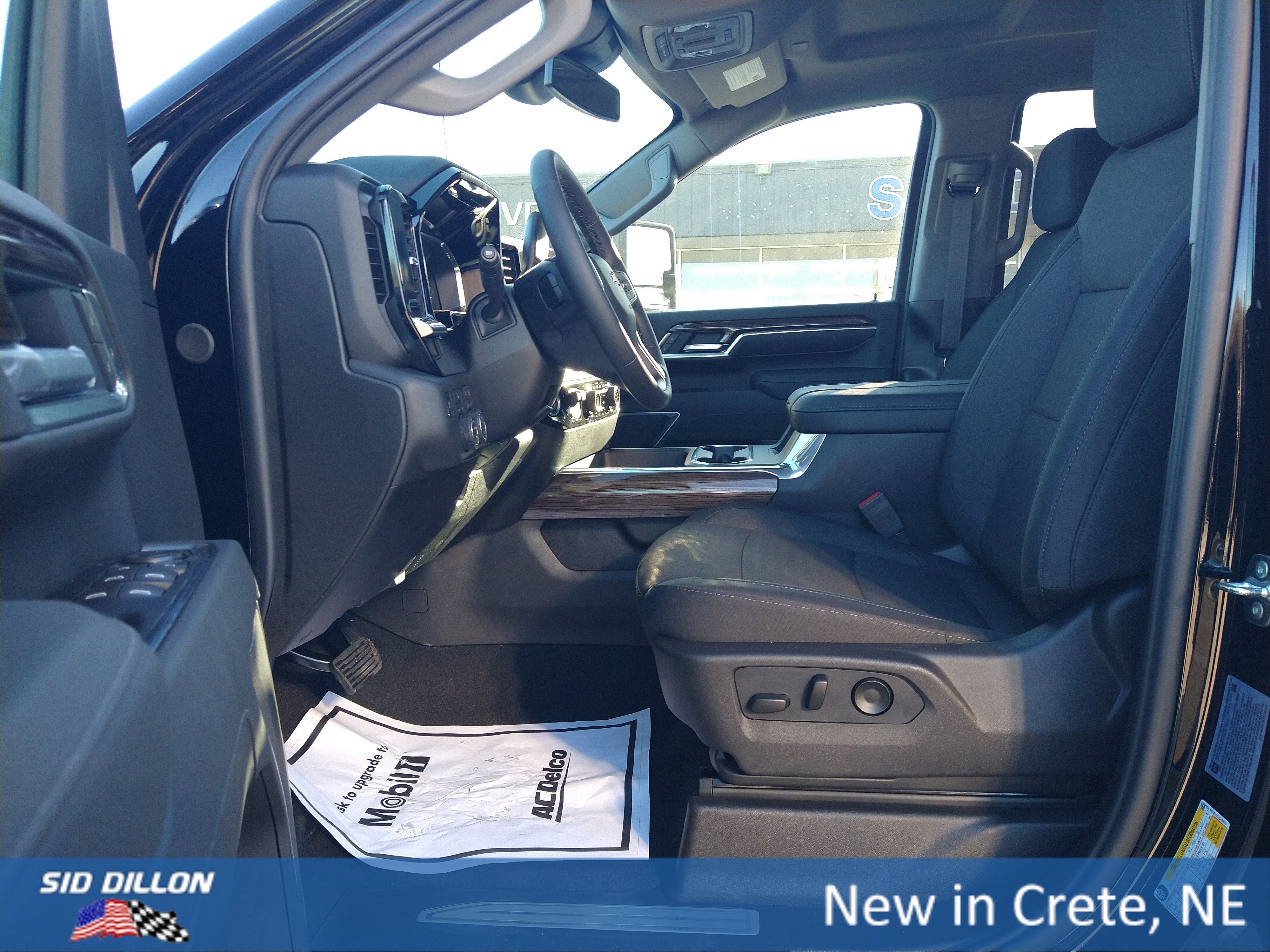 New 2026 Chevrolet Silverado 2500 LT w/ Z71 Chrome Sport Edition image 3