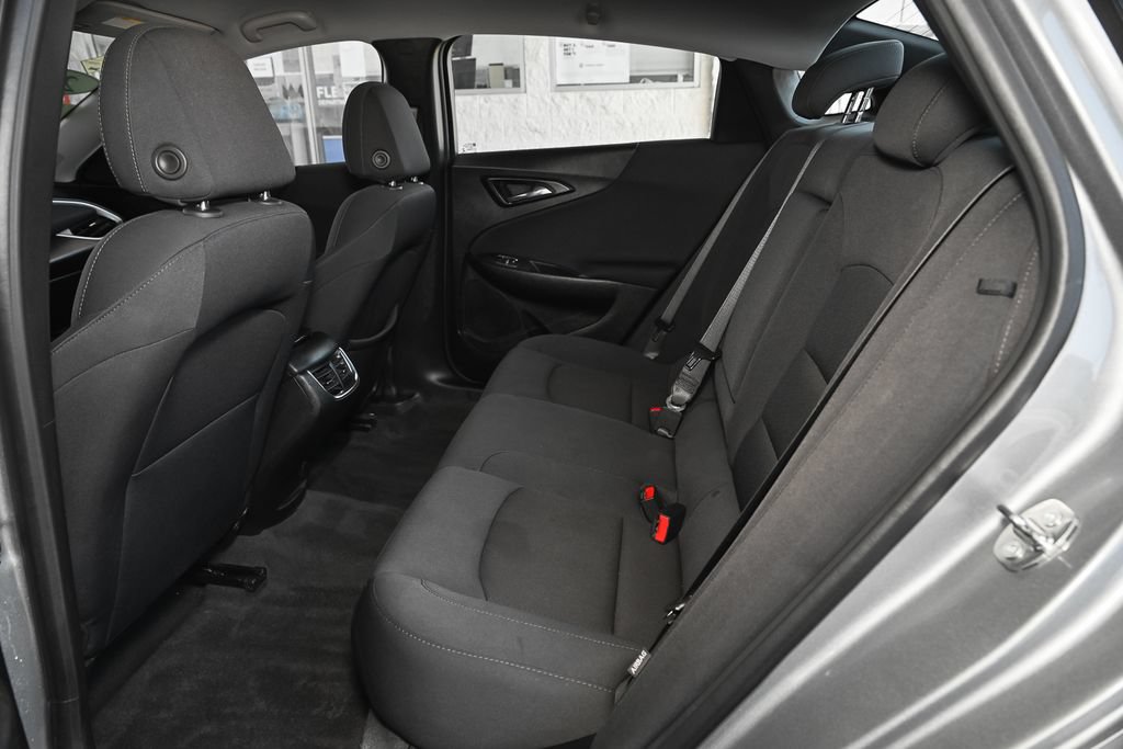 Used 2024 Chevrolet Malibu LT FWD image 34
