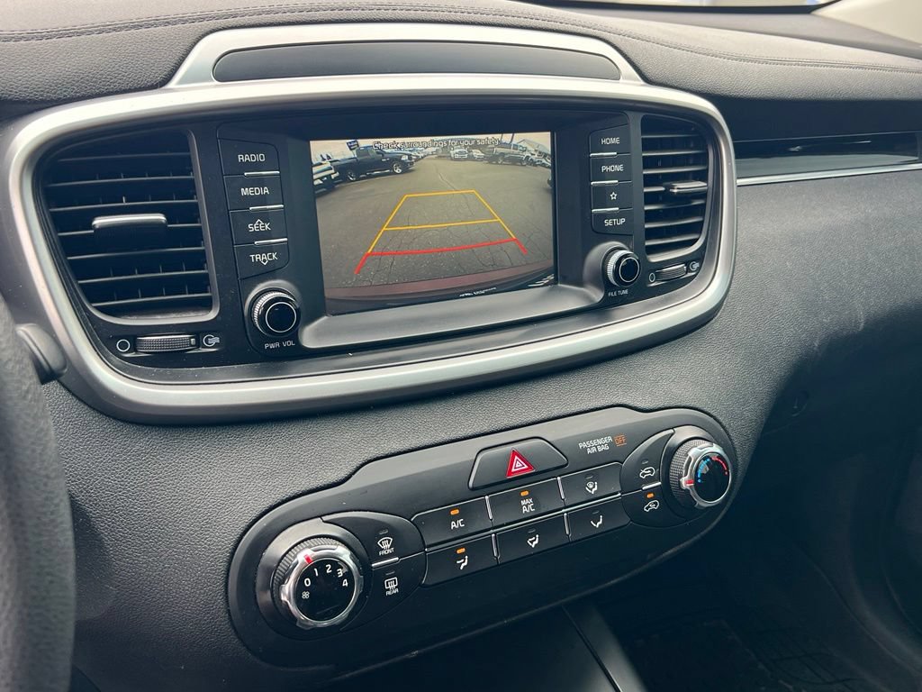 Used 2020 Kia Sorento LX AWD/4WD image 20