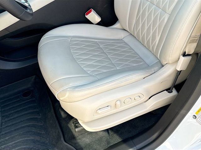 Used 2024 Buick Enclave Avenir w/ Trailering Package, 5000 lbs. FWD image 22