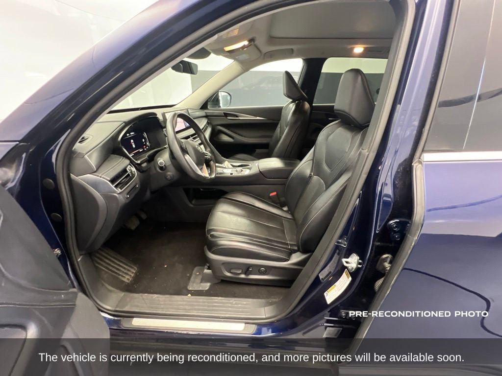 Used 2023 INFINITI QX60 Luxe w/ Cargo Package FWD image 11