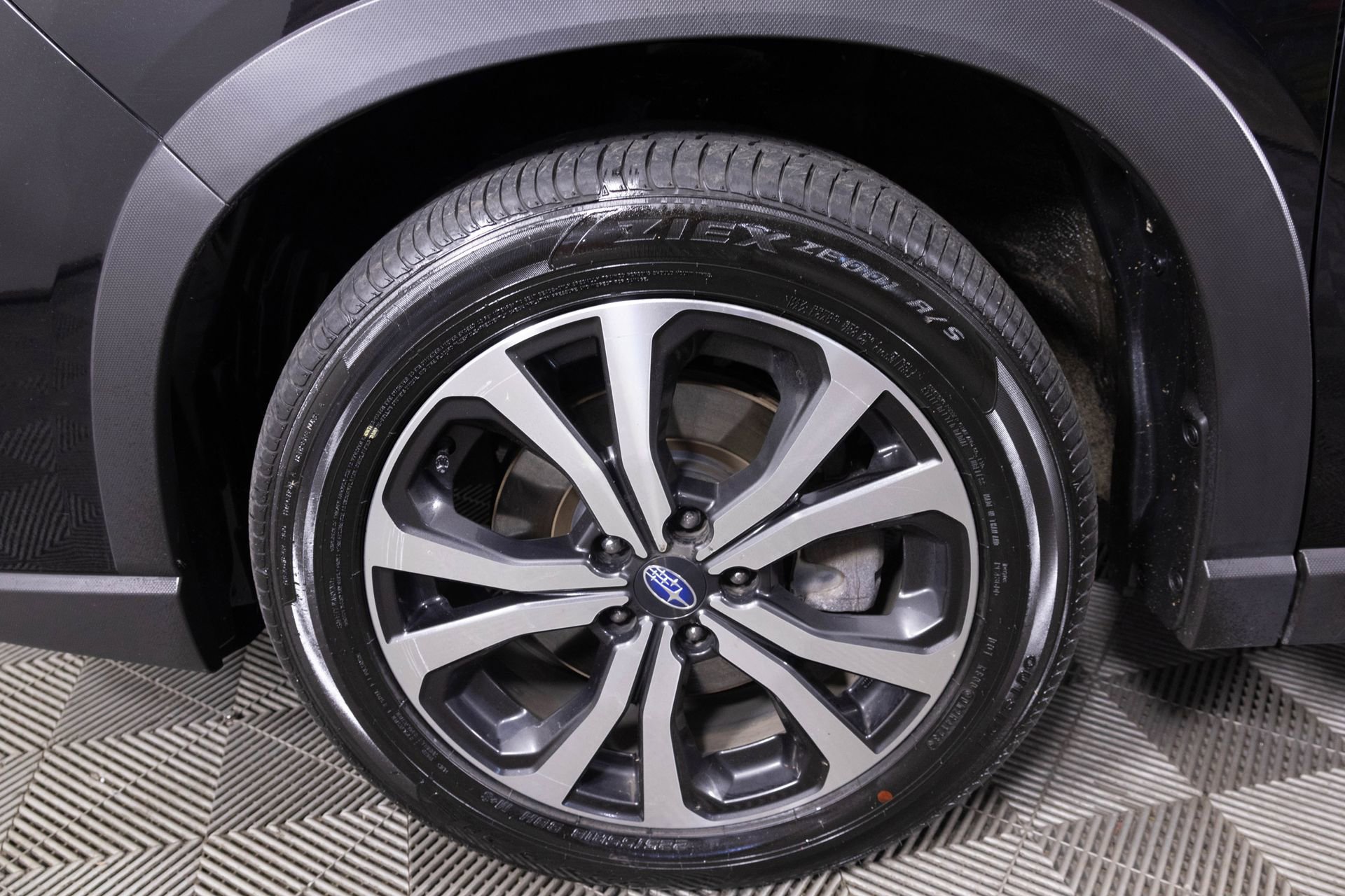 Used 2020 Subaru Forester Limited image 48