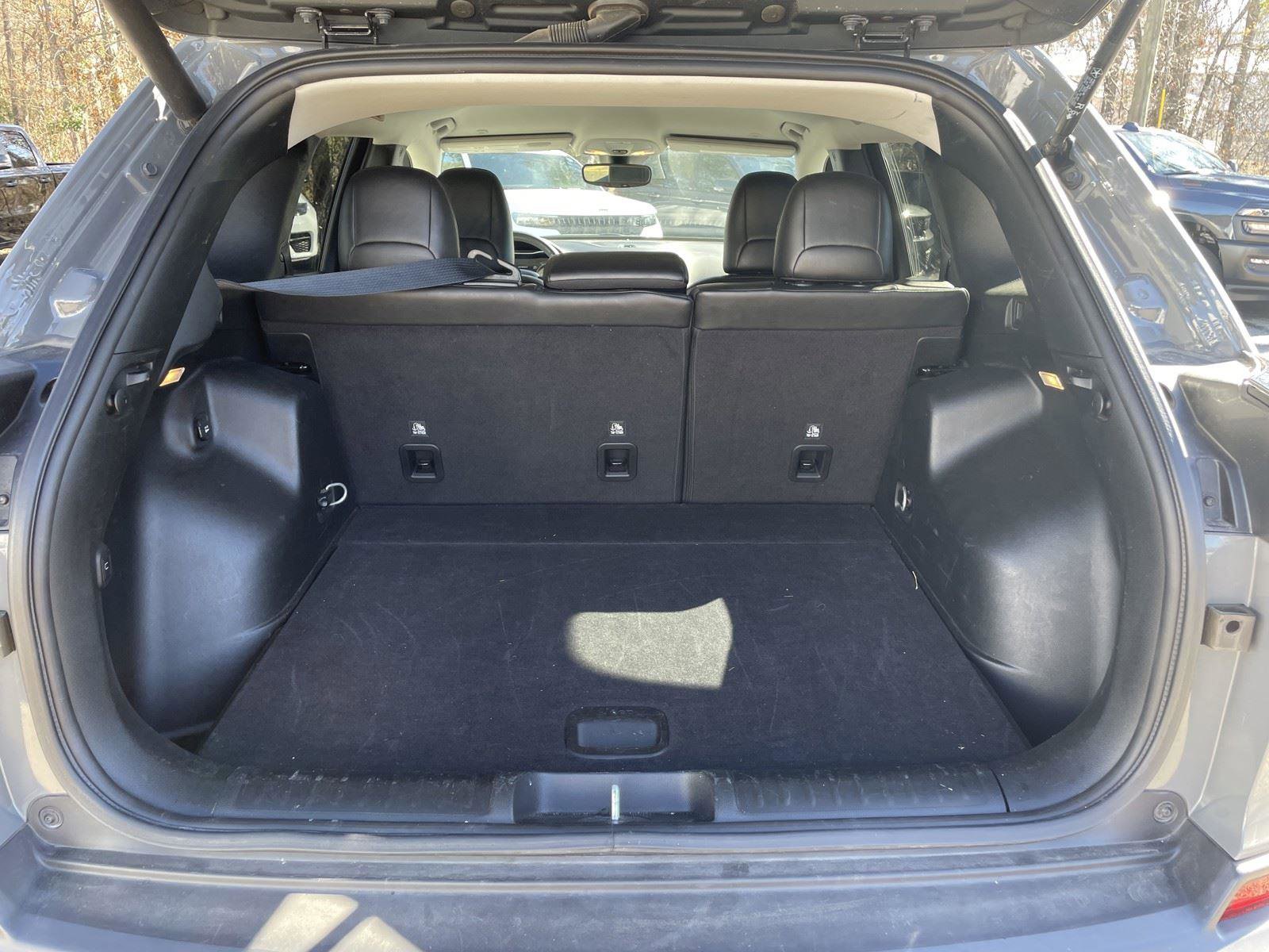 Certified 2023 Jeep Cherokee Altitude Lux image 41