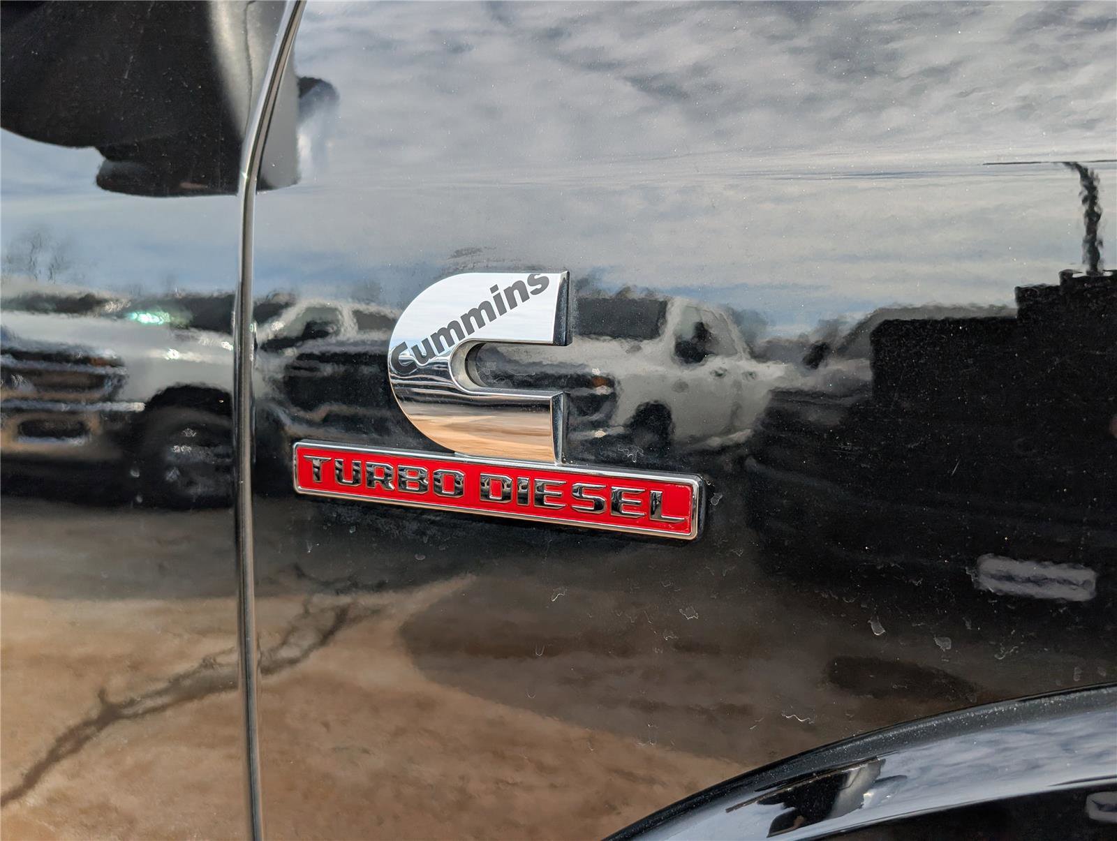 Used 2023 RAM 2500 Limited image 11