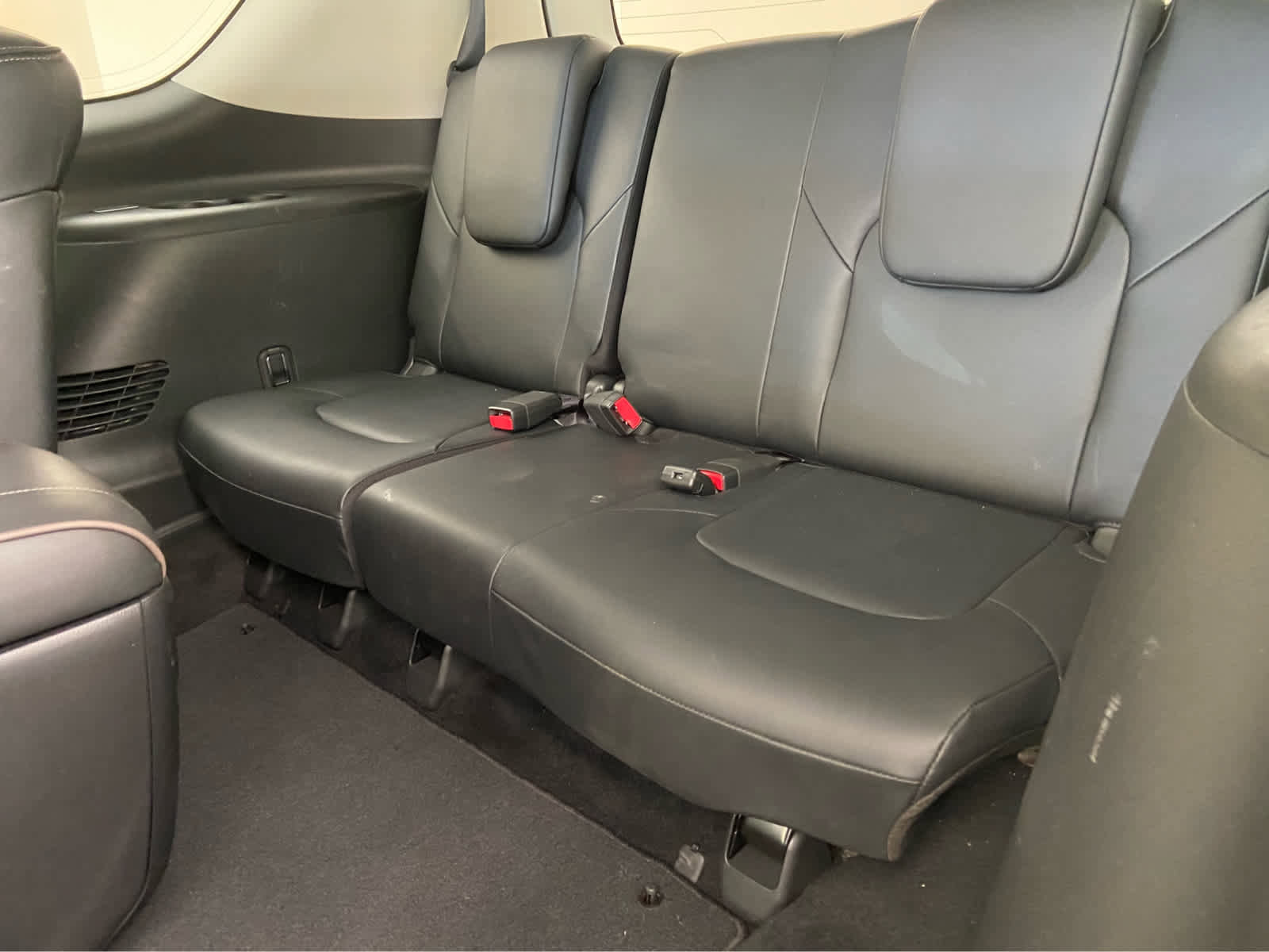 Used 2024 Nissan Armada Platinum w/ Captain's Chairs Package image 17