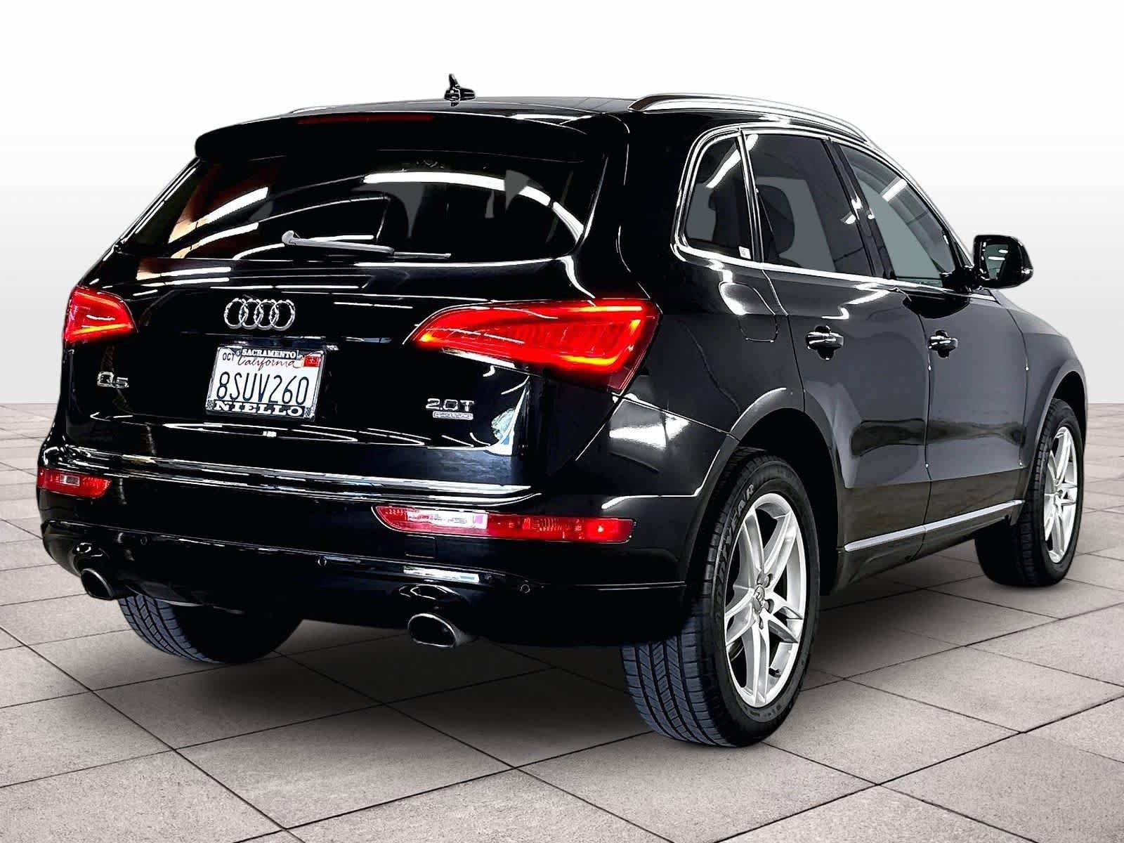 Used 2017 Audi Q5 2.0T Premium Plus w/ Technology Package AWD/4WD image 14