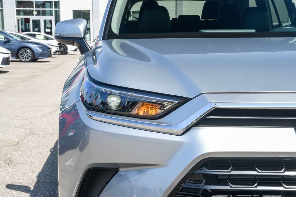 Used 2025 Toyota Grand Highlander AWD Hybrid image 4