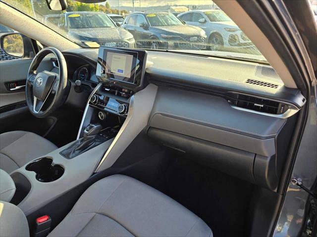Used 2023 Toyota Venza LE AWD/4WD image 10